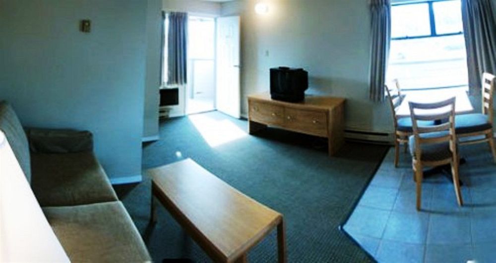 George Point Inn Surrey Zewnętrze zdjęcie